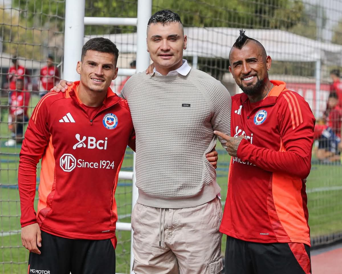 “Cristóbal Campos visita a la selección chilena tras avance en su rehabilitación”